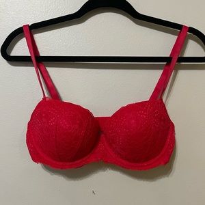 SOLD(Depop) Victoria’s Secret PINK VS Date Push-Up Bra Red Lace 34D